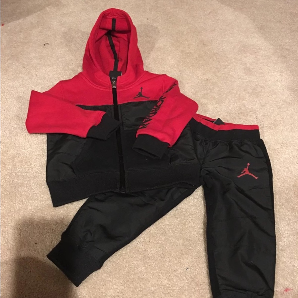 Jordan sweatsuit